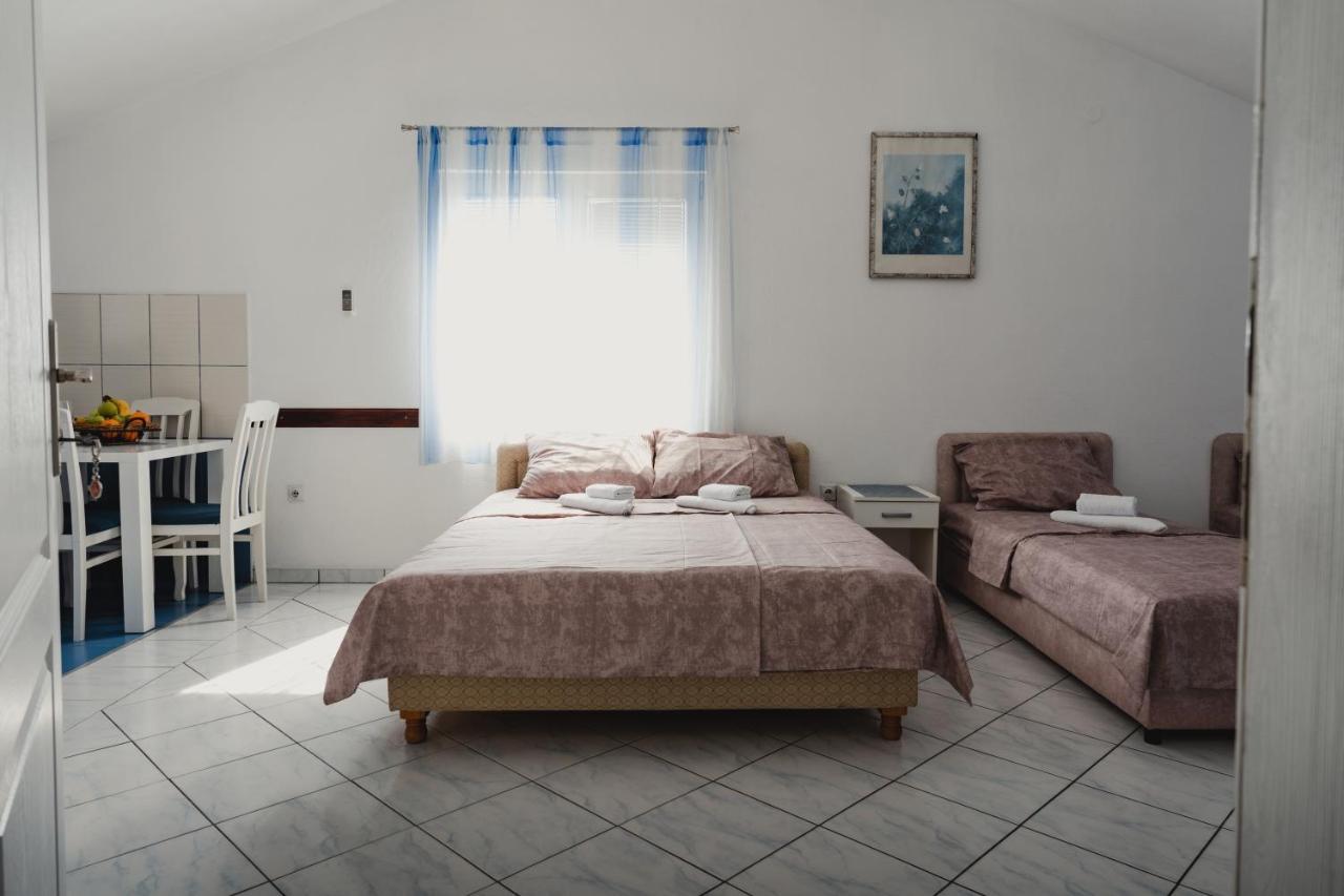 Apartments Djukic Tivat Exterior photo